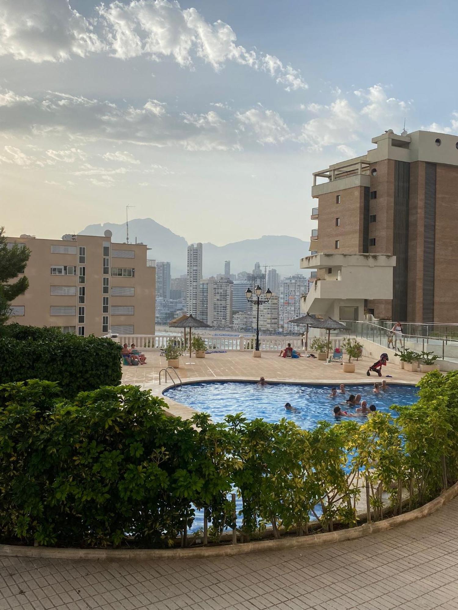Trinisol II Private Apartments With Sea View Benidorm Exterior photo